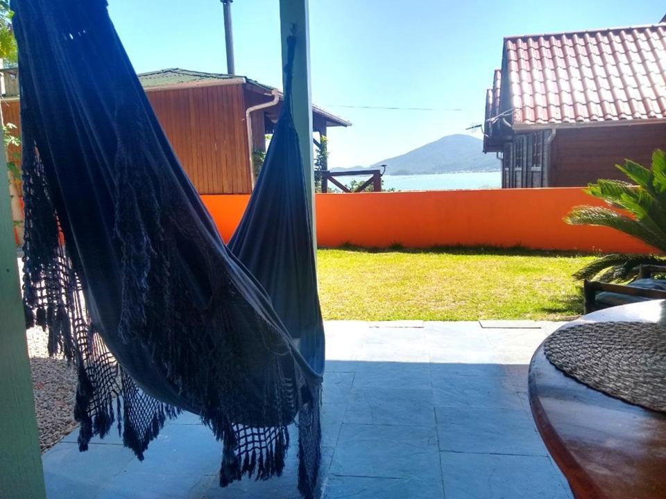 Sossego A 140 M Da Praia Com Vista Para O Mar Na Armacao Da Piedade Governador Celso Ramos Exteriér fotografie